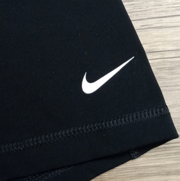 Nike pro shorts 🖤 - Picture 2 of 5